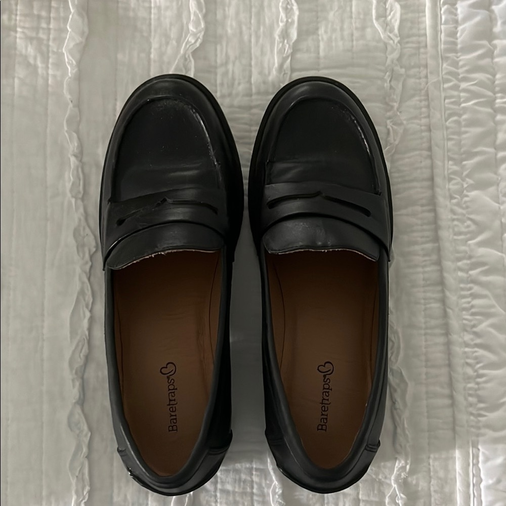 Baretraps Women’s Black Leather Penny Loafers